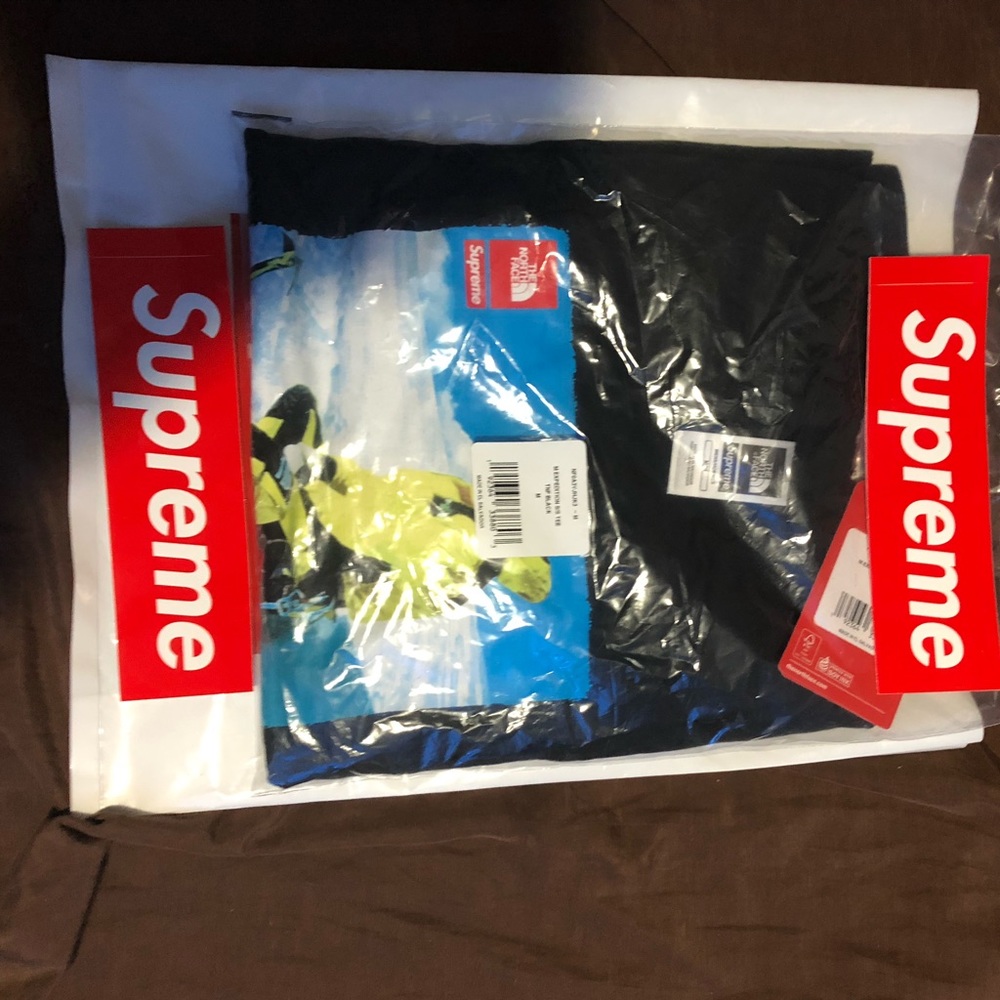 Supreme/ The north face shirt